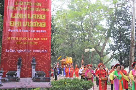 Trang trọng lễ hội truyền thống kỷ niệm Ngày hóa của Đức Thánh Linh Lang Đại Vương