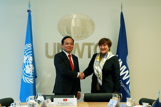 Phó Thủ tướng Trần Lưu Quang đề nghị UNWTO đẩy mạnh hợp tác với Việt Nam