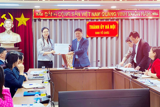 Ban Tổ chức Thành ủy Hà Nội tổ chức thi tuyển thêm 2 phó trưởng phòng