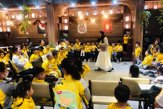 “Book tour” khơi gợi cảm hứng đọc