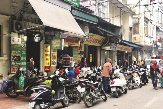 Phường Nguyễn Trung Trực đã xử lý vi phạm trên tuyến phố Hòe Nhai