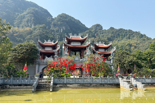 Đền Bồng Lai