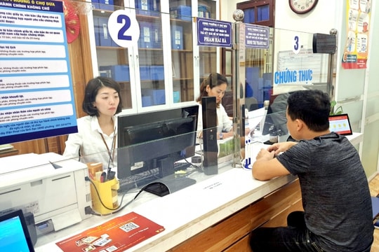 Hoàn thiện quy trình bãi bỏ yêu cầu nộp, xuất trình hộ khẩu, sổ tạm trú giấy trước 20/3