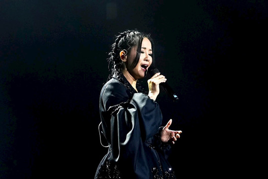 Diva Hồng Nhung tạo nên những cảm xúc mới về nhạc Trịnh trong ''Bống là ai?''