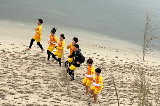 Đội tuyển nữ Việt Nam tích cực tập luyện chuẩn bị cho Vòng loại 1 Olympic Paris 2024