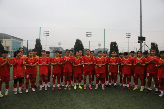 Đội tuyển U17 nữ Việt Nam lên đường tập huấn tại Nhật Bản