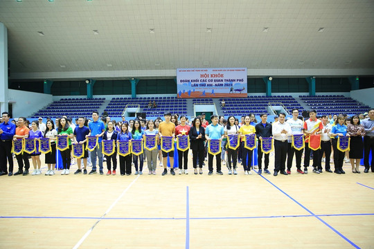 Gần 650 vận động viên tham gia Hội khỏe Đoàn Khối các cơ quan thành phố Hà Nội