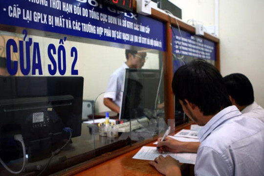 Hà Nội: Tuyệt đối không thu tiền trái quy định khi cấp đổi giấy phép lái xe