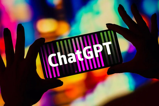 ChatGPT lại gặp lỗi mới làm lộ nhiều dữ liệu nhạy cảm của người dùng