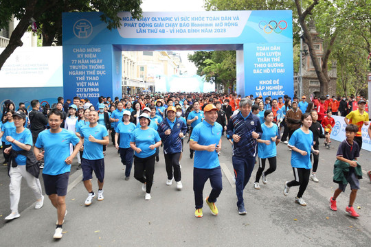 Phát động Ngày chạy Olympic vì sức khỏe toàn dân và Giải chạy Báo Hànộimới mở rộng lần thứ 48 - Vì hòa bình