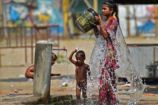 Sóng nhiệt kỷ lục đẩy người dân Ấn Độ đến gần ''giới hạn sống còn''