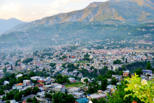 Muzaffarabad: Núi và người Pakistan