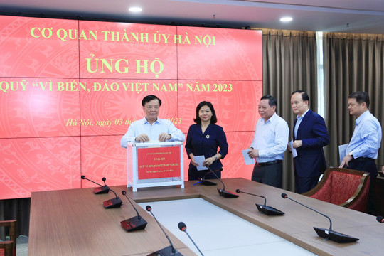 Cơ quan Thành ủy Hà Nội quyên góp Quỹ "Vì biển, đảo Việt Nam" năm 2023