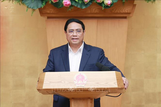 Thủ tướng Phạm Minh Chính: Nỗ lực lớn hơn để giữ mục tiêu tăng trưởng, kiểm soát lạm phát năm 2023
