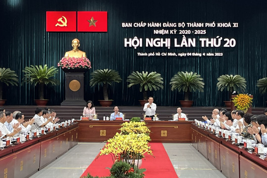 Thảo luận giải pháp khắc phục khó khăn, sớm thúc đẩy tăng trưởng kinh tế thành phố Hồ Chí Minh