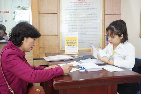 Hà Nội tiếp nhận hồ sơ lý lịch tư pháp qua 60 bưu cục, điểm bưu điện