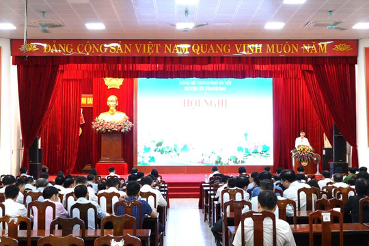 Phát triển nông nghiệp công nghệ cao, tăng tỷ trọng thương mại - dịch vụ trong cơ cấu kinh tế huyện Thanh Oai