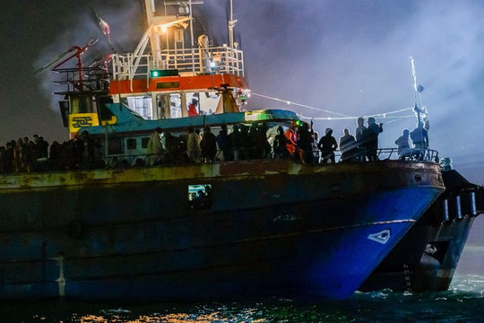 Italia ban bố tình trạng khẩn cấp vì người nhập cư bất hợp pháp tăng đột biến