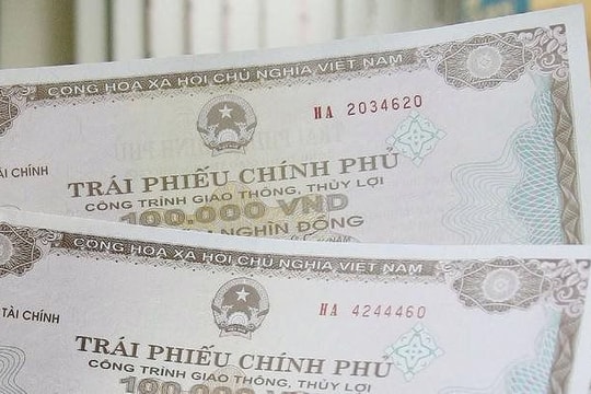 Lãi suất huy động trái phiếu chính phủ giảm mạnh