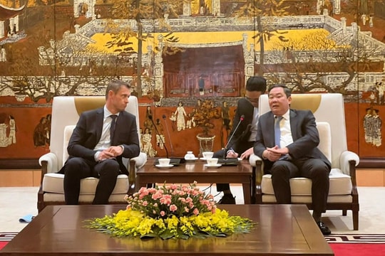 Hà Nội thúc đẩy hợp tác đầu tư, kinh doanh hai chiều với các địa phương Pháp