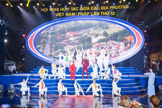 Đa dạng sắc màu văn hóa tại sự kiện giao lưu đặc biệt Việt Nam - Pháp