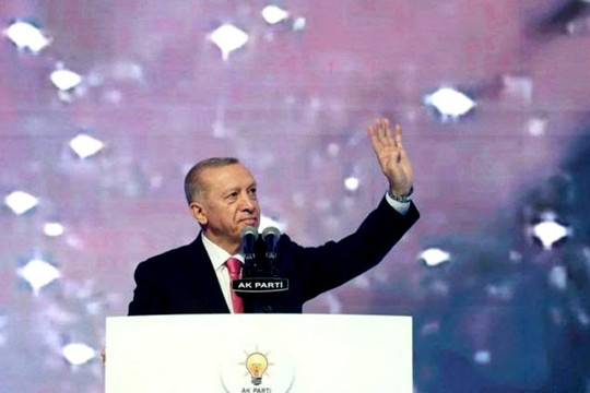 Tổng thống Thổ Nhĩ Kỳ R.Erdogan khởi động chiến dịch tranh cử: Đối mặt thách thức