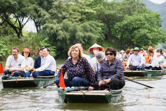 Hội nghị hợp tác giữa các địa phương Việt Nam - Pháp lần thứ 12: Hành trình di sản từ Thủ đô tới cố đô Hoa Lư