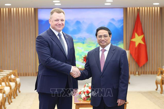 Thủ tướng Phạm Minh Chính tiếp Bộ trưởng Bộ Tình trạng khẩn cấp Belarus