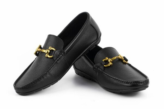 Top 5 lý do nên chọn giày lười nam tại Duvis.vn