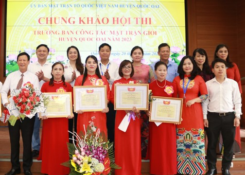 Quốc Oai tổ chức Chung khảo hội thi "Trưởng ban Công tác Mặt trận giỏi”