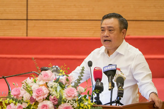 Chủ tịch UBND thành phố Trần Sỹ Thanh tiếp xúc cử tri huyện Sóc Sơn