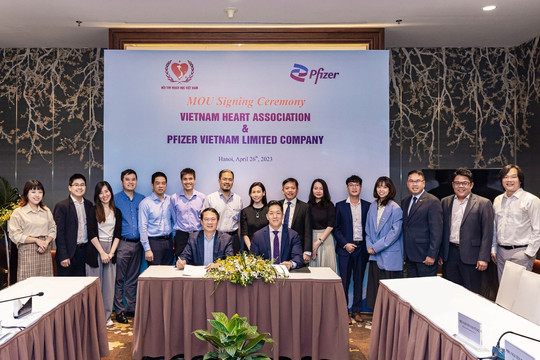 Pfizer Việt Nam ký kết Biên bản ghi nhớ dự án “Sức khỏe tim mạch cộng đồng” với Hội Tim mạch học Việt Nam