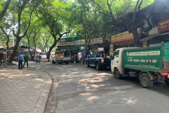 Đã xử lý “chợ cóc” lấn chiếm hè đường tại phường Nghĩa Tân