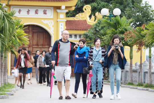 Trung Quốc vươn lên vị trí thứ 3 thị trường khách du lịch đến Việt Nam