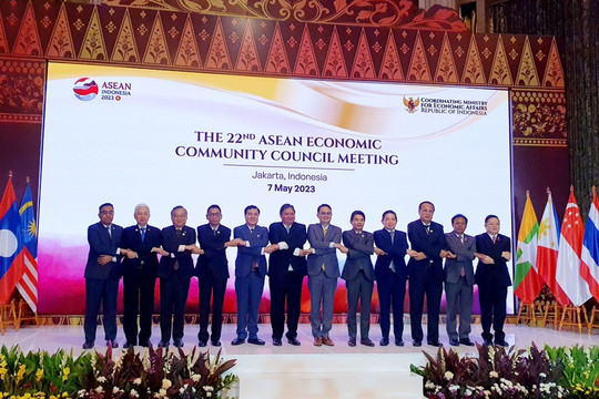 Bảo đảm phát triển kinh tế bền vững khu vực ASEAN