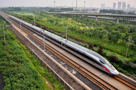 Nghiên cứu đầu tư tuyến đường sắt tốc độ cao Bắc - Nam đoạn Hà Nội - Vinh