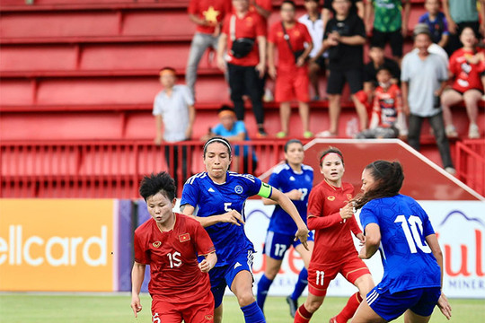 Thua trước tuyển nữ Philippines, đội tuyển nữ Việt Nam vẫn giành quyền vào bán kết