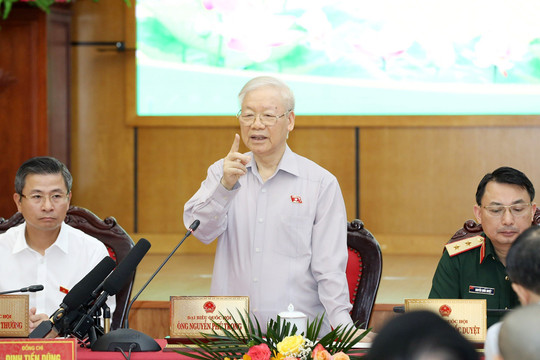 Tổng Bí thư Nguyễn Phú Trọng: Mong Thủ đô nghìn năm văn hiến, anh hùng ngày càng đi lên, phát triển tốt hơn nữa