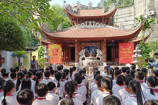 Tây Hồ giáo dục truyền thống lịch sử cho học sinh qua ''Hội thề trung hiếu''