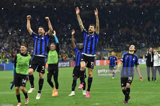 Inter Milan giành vé chung kết Champions League sau 13 năm