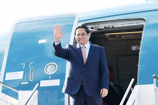 Thủ tướng Phạm Minh Chính lên đường dự Hội nghị thượng đỉnh G7 mở rộng