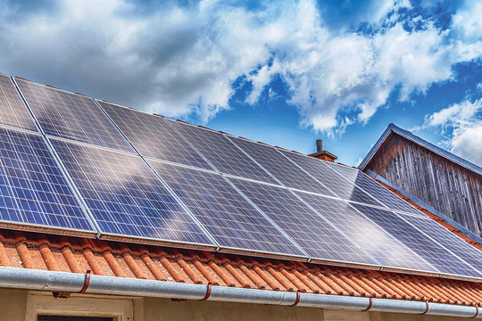Kiến nghị sớm có hướng dẫn phát triển điện mặt trời mái nhà không phát điện lên lưới
