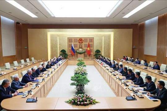 Thủ tướng Phạm Minh Chính tiếp Chủ tịch Đảng “Nước Nga Thống nhất”, Phó Chủ tịch Hội đồng An ninh Liên bang Nga