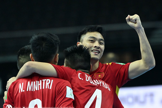 Đội tuyển futsal Việt Nam đá giao hữu với đội tuyển 4 lần dự World Cup