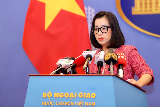 Trung Quốc lắp đặt 3 phao đèn báo hiệu tại quần đảo Trường Sa là vi phạm chủ quyền của Việt Nam