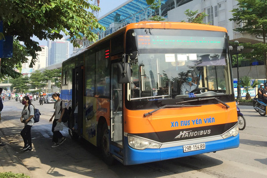 “Xanh hóa” xe buýt: Bảo đảm tính khả thi và có lộ trình phù hợp