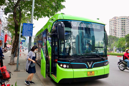 Mở tuyến xe buýt điện kết nối Khu đô thị Ocean Park – sân bay Nội Bài từ ngày 1-7
