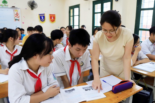 Hà Nội tuyển dụng 608 chỉ tiêu giáo viên, nhân viên các trường học