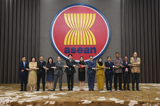 ASEAN, Nhật Bản nâng quan hệ đối tác lên tầm cao mới