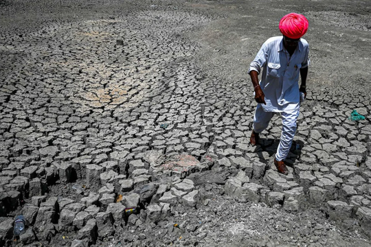 Nhiều nước châu Á chịu ảnh hưởng nặng nề bởi nắng nóng kỷ lục